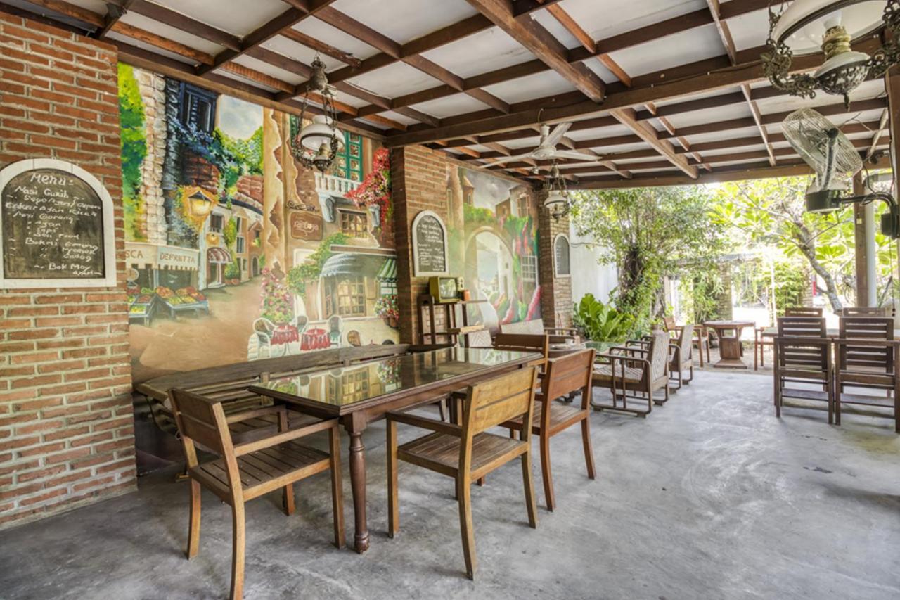 Reddoorz Hostel Near Adisucipto Airport Yogyakarta Kalasan Kültér fotó